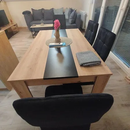 Apartment Belgrade City Home *